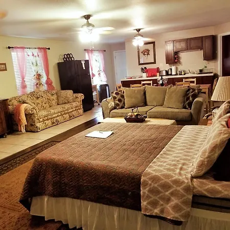 Charming Downstairs Unit Apartment Oakhurst Exterior photo